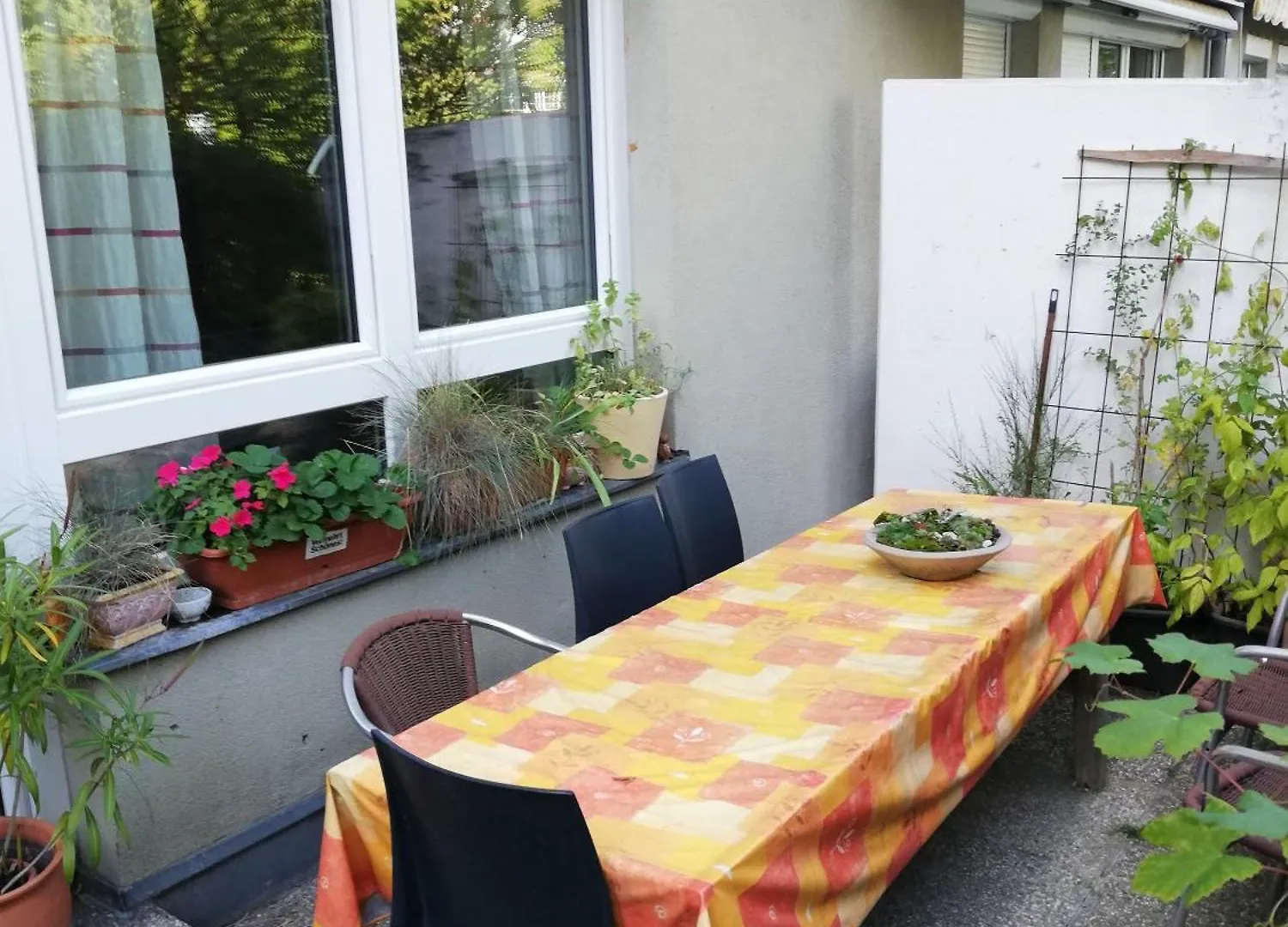 Room In Maisonette With Garden, Parking Place 비엔나 0*,  오스트리아